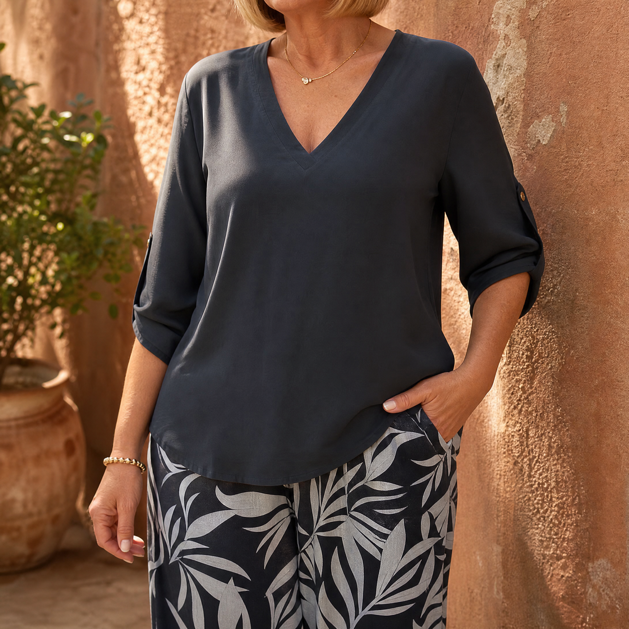 Lark & Palm – Ensemble top à col en V pour femmes et pantalon large à imprimé feuilles