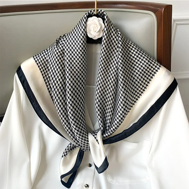 Foulard en Soie Faiha | Luxe & Élégance | Motif Rayé
