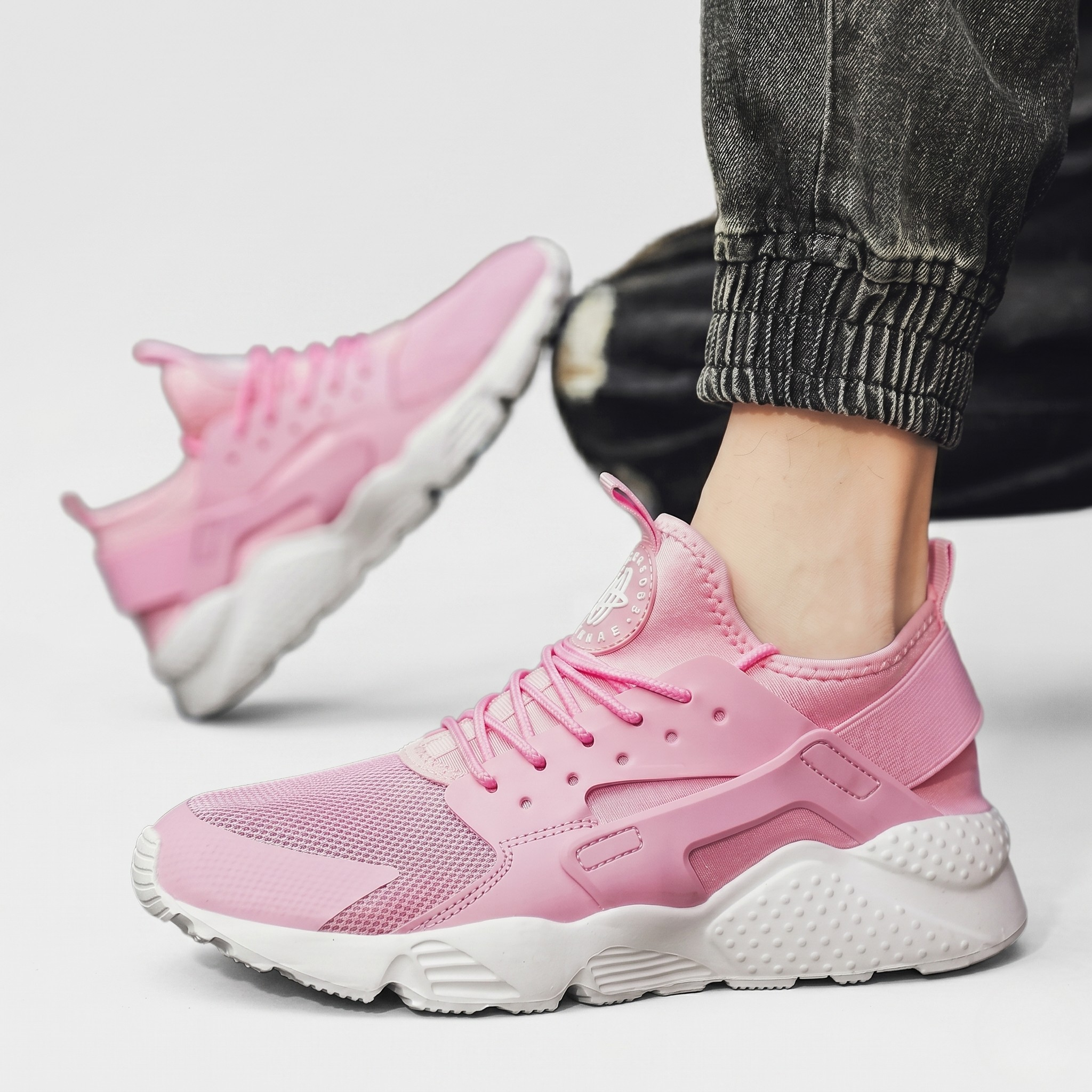 Baskets Femme Respirantes Chaussures Légères de Marche Décontractées