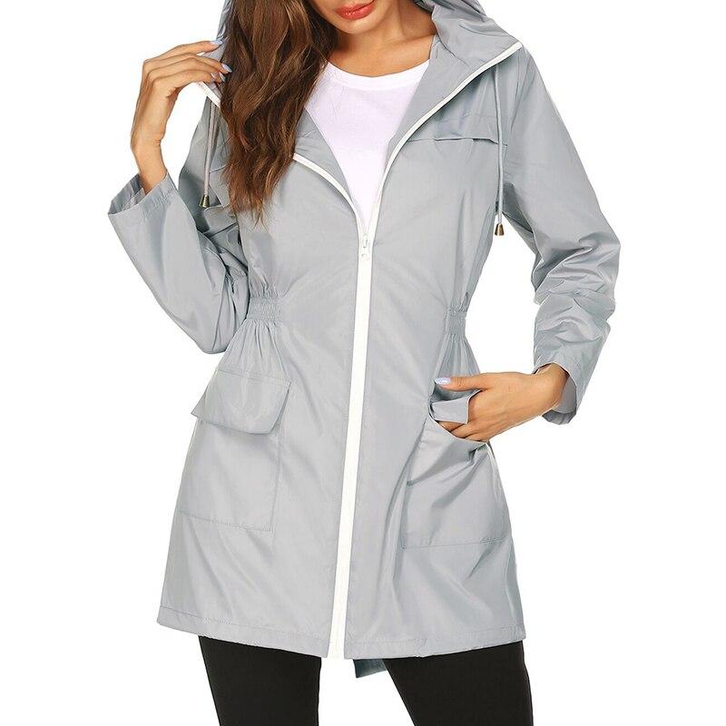 Chanel - Veste femme coupe-vent
