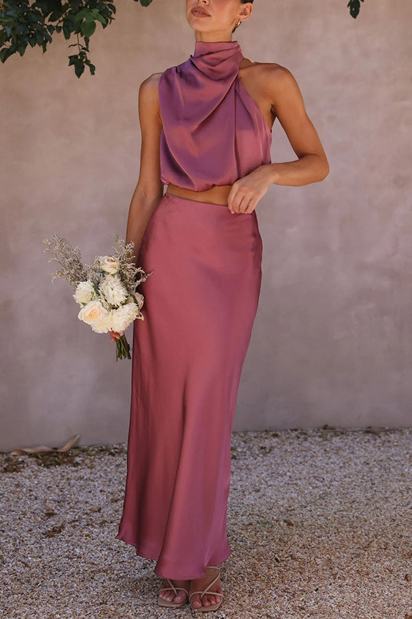 Ensemble de Deux Pièces pour Femme en Satin avec Top Halter et Jupe Longue de Soirée