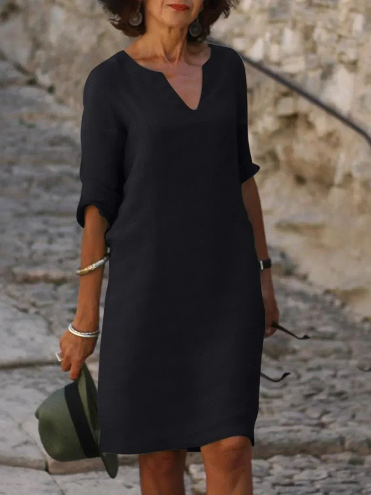 Rosetta | Robe élégante avec décolleté en V
