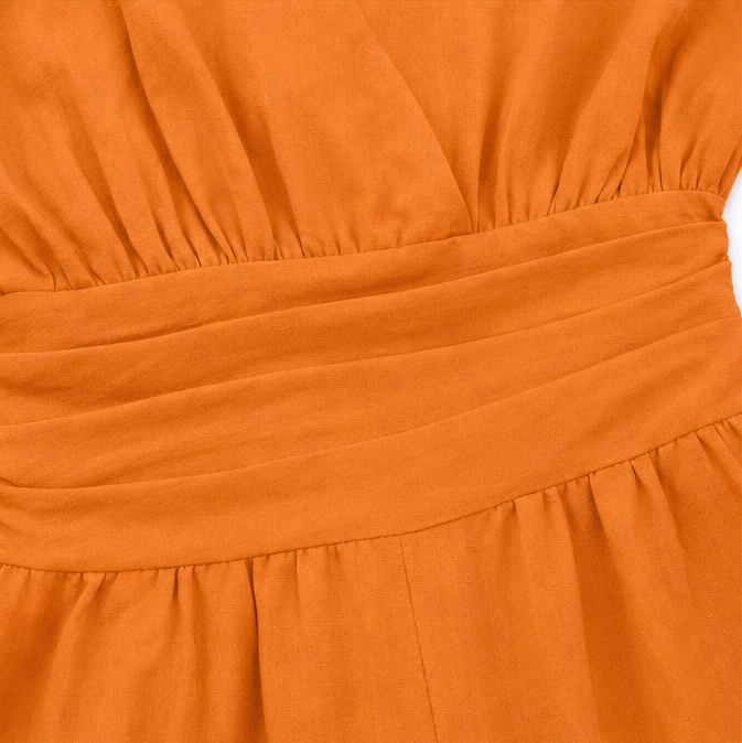 Soléra – Combinaison à jambes larges et décolleté en V avec ceinture plissée
