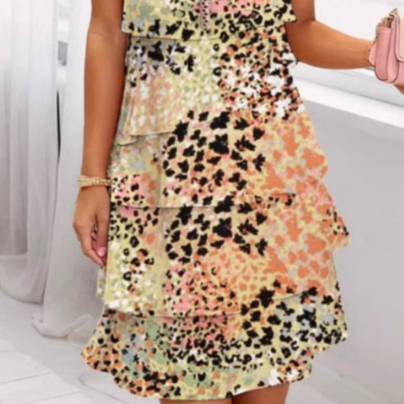 Mitsy | Robe à paillettes colorée avec imprimé léopard pour des apparitions glamour