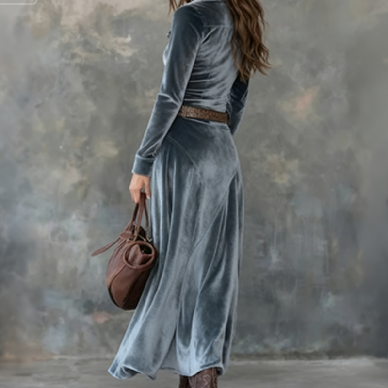 Taila | Robe maxi en velours à manches longues