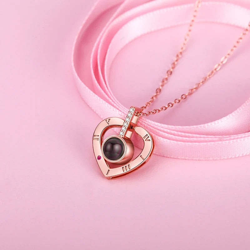 Collier romain | Rose éternelle et collier cœur | Coffret cadeau de luxe