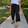 Velessa – Pantalon cropped taille haute à jambes larges avec poches