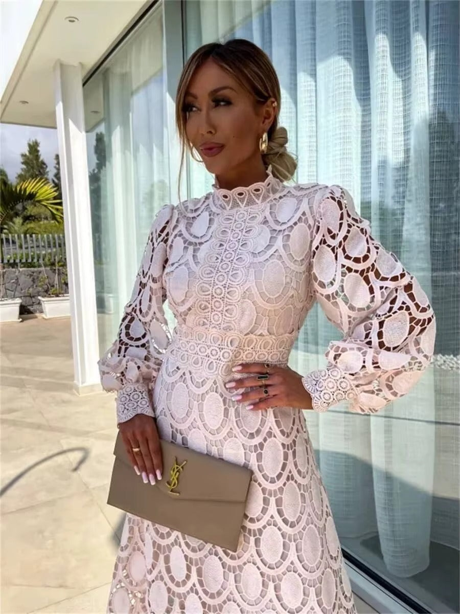 Robe Maxi d'Été en Dentelle Rose