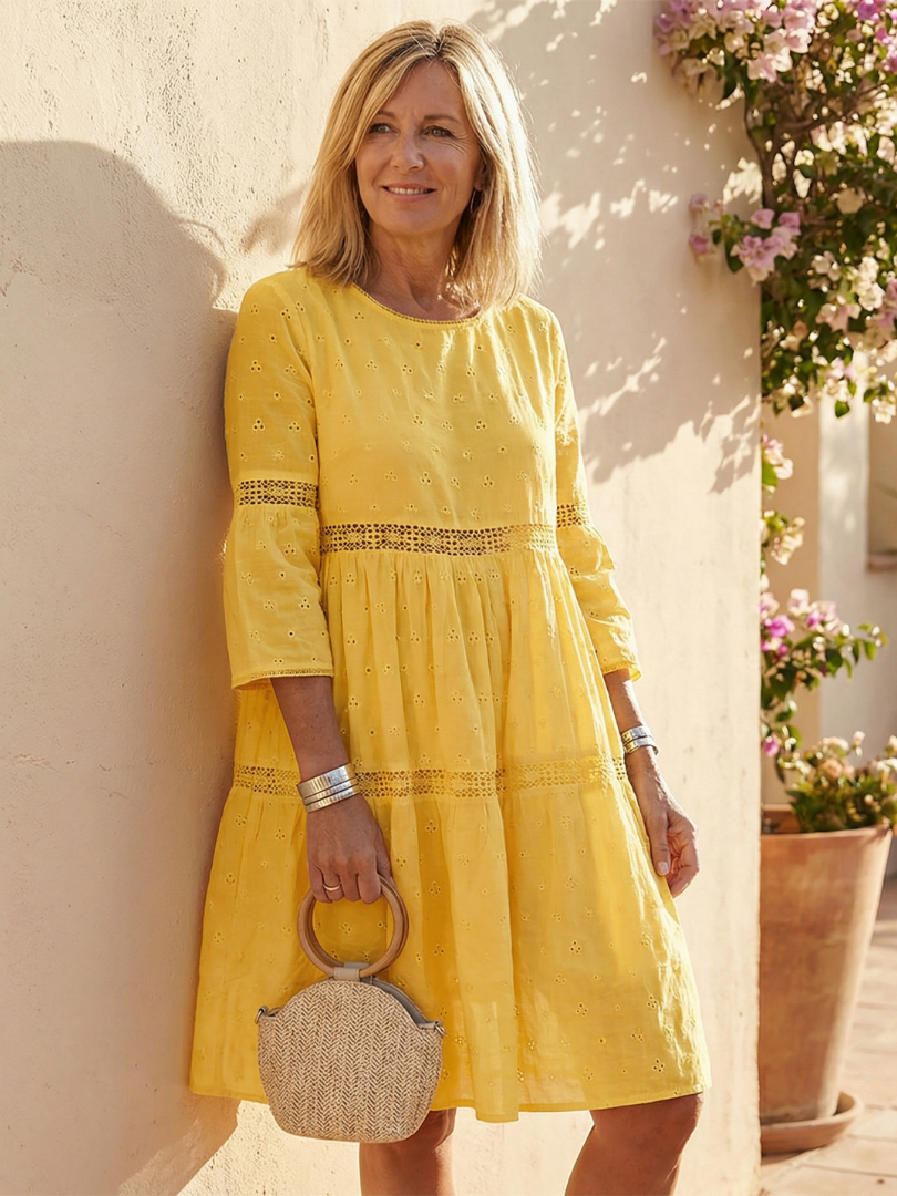 Maristelle | Robe Midi en Coton Brodée