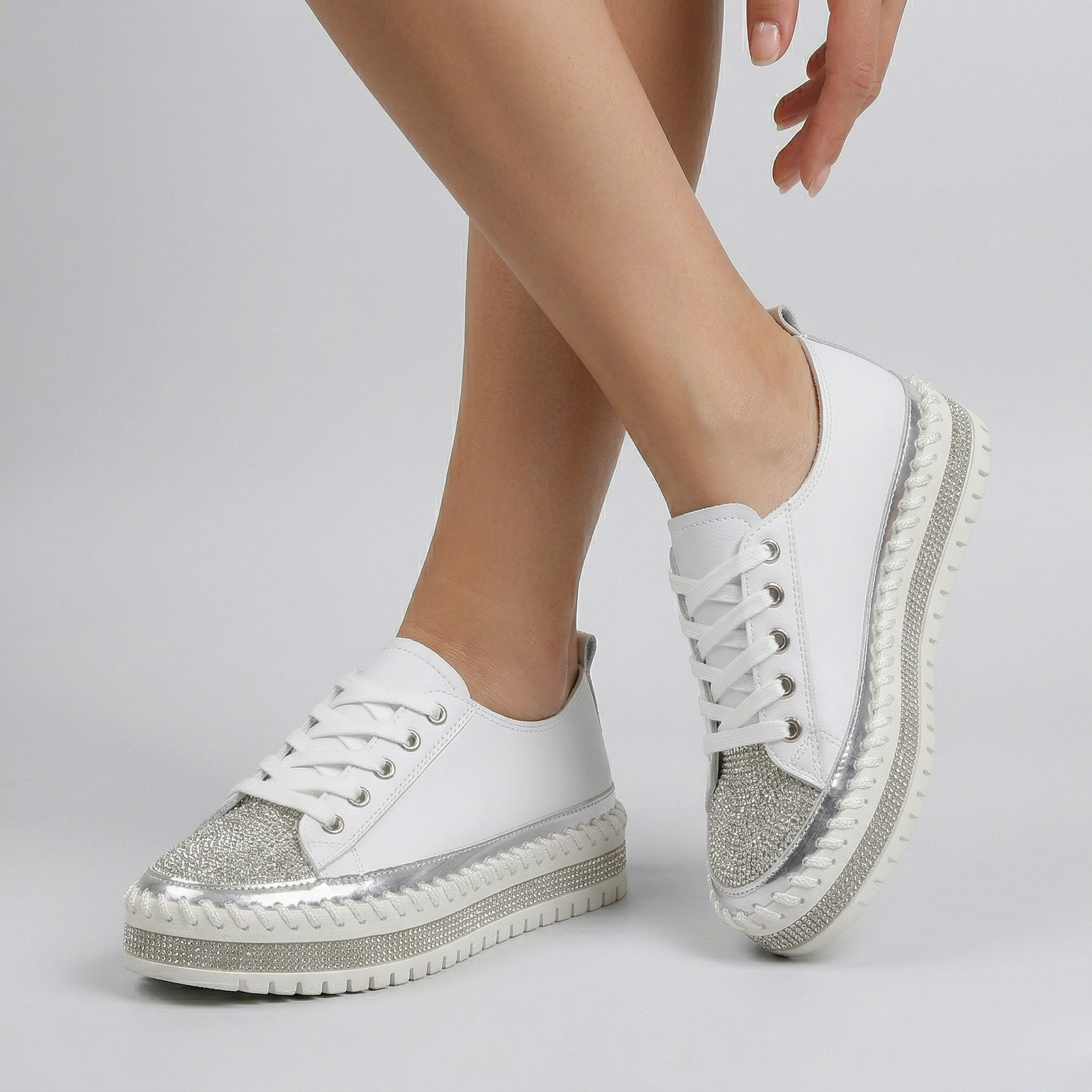 Baskets Femme Brillantes Légères Chaussures Confort à Lacets