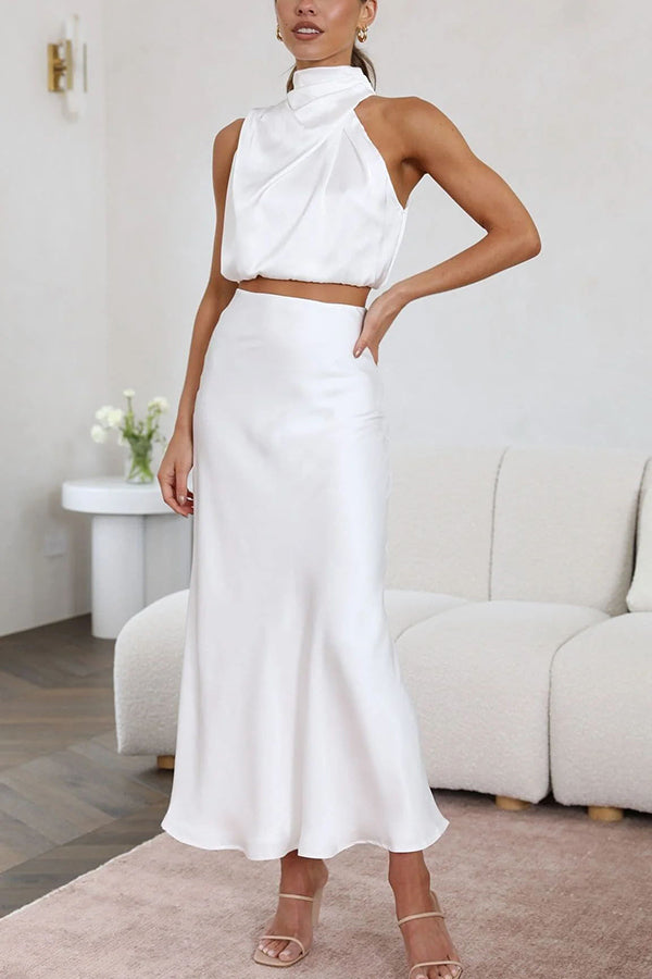 Ensemble de Deux Pièces pour Femme en Satin avec Top Halter et Jupe Longue de Soirée